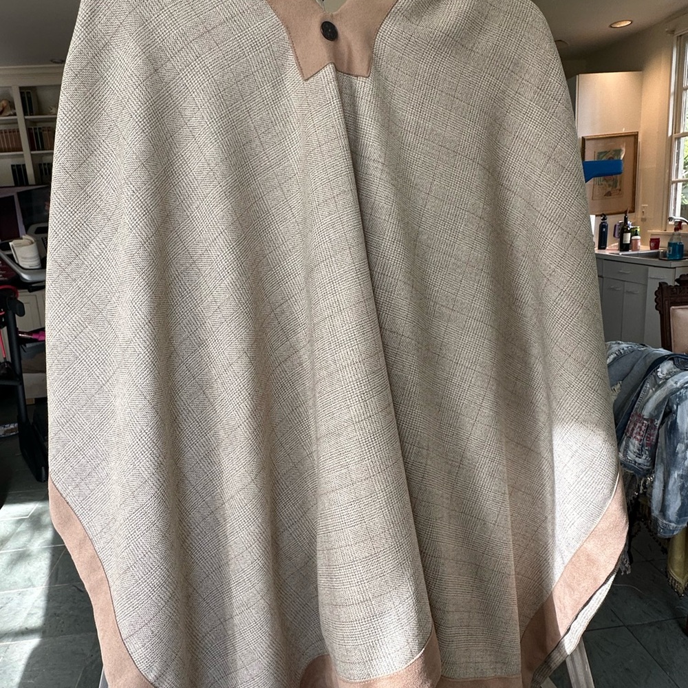 Chic Beige and Tan Women's Wrap